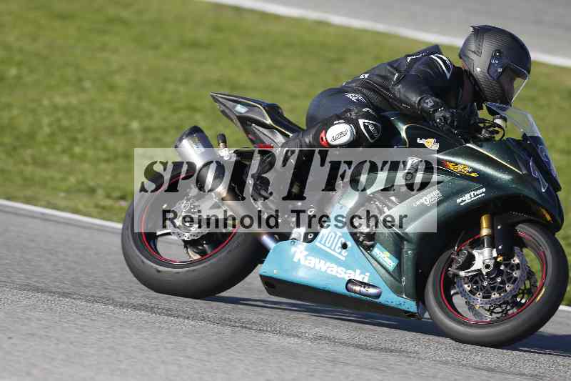 Archiv-2025/02 28.-31.01.2025 Moto Center Thun Jerez/gruen-green/124